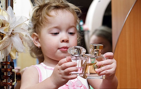 Детская парфюмерия – аргументы «за» и «против»