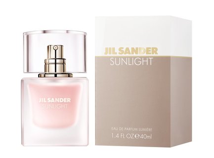 Sunlight Eau de Parfum Lumiere – приятный сюрприз для деловой женщины от Jil Sander